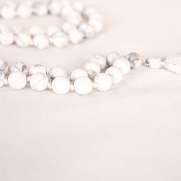 Howlite Mala